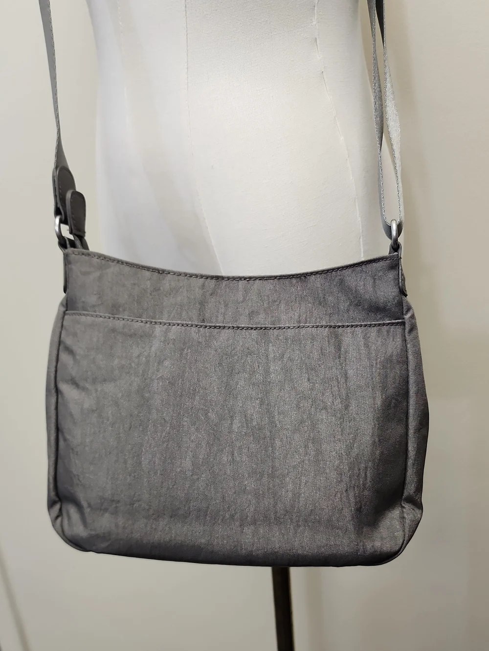 Baggallini Gray Crossbody Travel Organizer Shoulder Bag